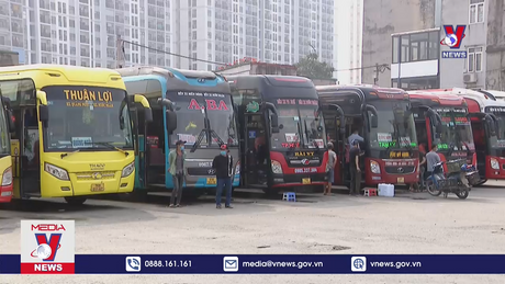 Bất cập thu phù hiệu khi xử lý xe vi phạm 