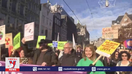 Tuần hành kêu gọi ứng phó biến đổi khí hậu