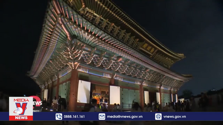 Du lịch đêm “đánh thức” tiềm năng di sản