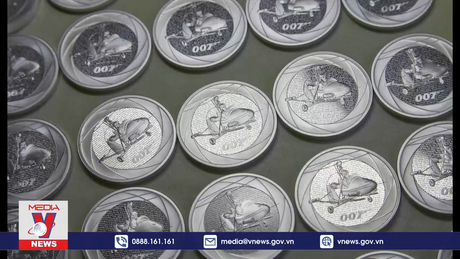 Ra mắt đồng xu kỷ niệm 60 năm phim James Bond