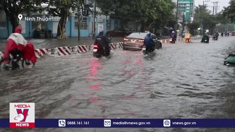 Mưa lớn gây ngập cục bộ nhiều nơi tại Ninh Thuận