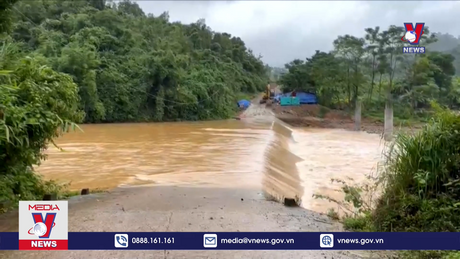 Mưa lũ gây thiệt hại tại miền Trung 