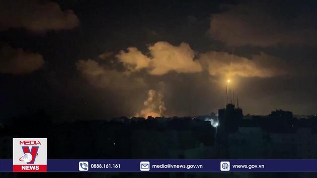 Israel tiếp tục đột kích vào Bệnh viện Al-Shifa ở Thành phố Gaza