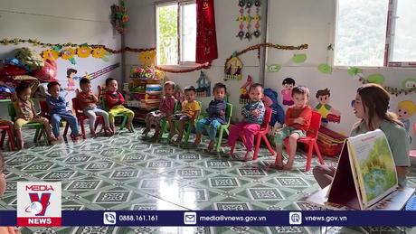 Những giáo viên cắm bản nơi vùng cao, biên giới Điện Biên