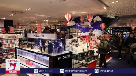 Thế hệ Gen Z Thụy Sĩ hào hứng với Black Friday