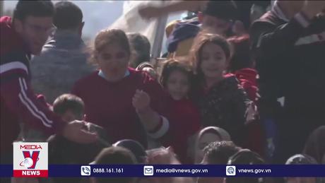 Hàng trăm người sơ tán khỏi bệnh viện lớn nhất Gaza