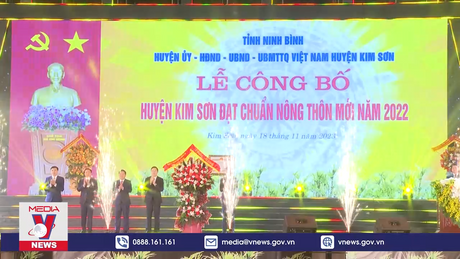 Lễ công bố huyện đạt chuẩn nông thôn mới tại Ninh Bình