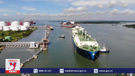 Chặng đường dài trong phát triển năng lượng xanh