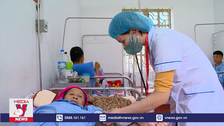 Bảo hiểm y tế - “phao cứu sinh” cho người bệnh nghèo