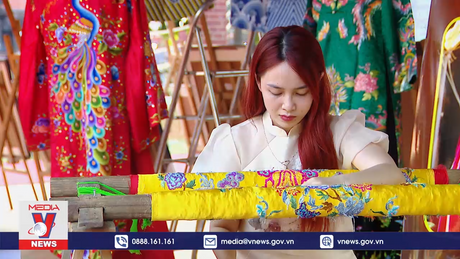 Làng nghề trong phát triển công nghiệp văn hóa