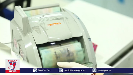 Ngân hàng tiếp tục giảm lãi suất