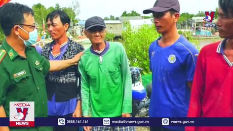 Bạc Liêu kịp thời cứu được 07 thuyền viên trôi dạt trên biển 