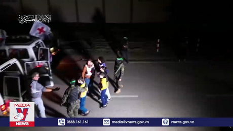 Hamas bắt đầu đợt trao trả con tin mới