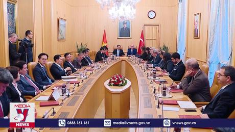 Thủ tướng gặp Chủ tịch Quốc hội Thổ Nhĩ Kỳ