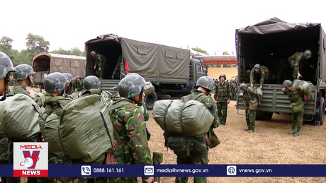 Tiếp nhận các cơ quan, đơn vị về Quân đoàn 12