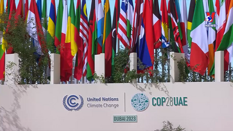 Bản tin tiếng Anh ngày 01/12/2023