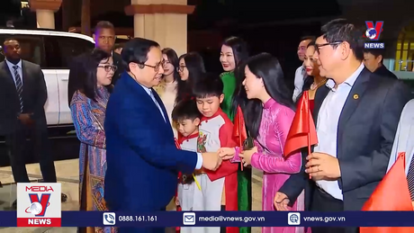 Thủ tướng tới Dubai bắt đầu dự COP28 và hoạt động song phương tại UAE