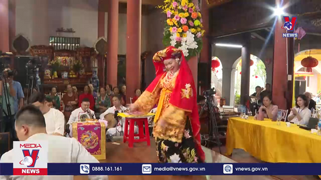 Thực hành tín ngưỡng thờ Mẫu của người Việt