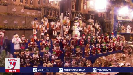 Nhộn nhịp chợ Giáng sinh Nuremberg ở Đức