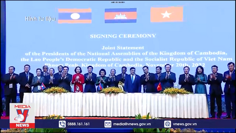 Quốc hội Campuchia-Lào-Việt Nam tăng cường hợp tác