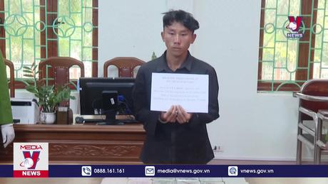 Bắt đối tượng mua bán trái phép 12 bánh heroin 