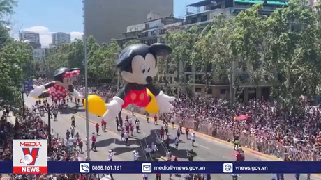 Diễu hành mừng Giáng sinh ở Chile