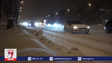 Tuyết rơi kỷ lục ở thủ đô nước Nga