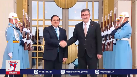 Chung tay vì vấn đề toàn cầu - Khai mở hợp tác với Trung Đông