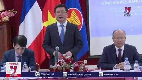 Phát huy nguồn lực trí thức và doanh nhân kiều bào