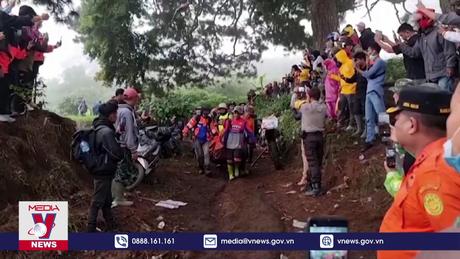 Số người thiệt mạng do núi lửa Indonesia phun trào tăng