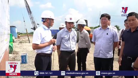 Thiếu cát, cao tốc Cao Lãnh - An Hữu chậm tiến độ