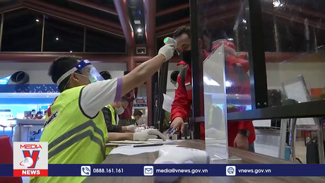 Indonesia báo động các sân bay nhằm ngăn chặn COVID-19
