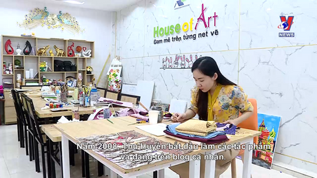 Không gian Pháp ngữ: Tranh ghép vải và hiệu ứng thị giác qua bàn tay họa sĩ Nguyễn Thu Huyền