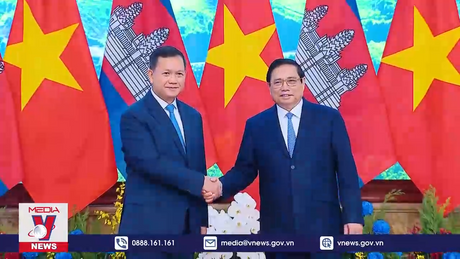 Thủ tướng Phạm Minh Chính đón, hội đàm với Thủ tướng Campuchia