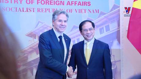 Khoảnh khắc và Sự kiện ngày 11/12/2023