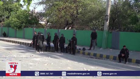 Đánh bom đồn cảnh sát Pakistan, hàng chục người thương vong