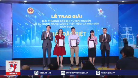 Trao giải báo chí về Sử dụng Năng lượng tiết kiệm và hiệu quả