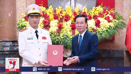 Thăng quân hàm Thượng tướng cho Thứ trưởng Nguyễn Duy Ngọc