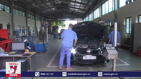 Thêm phí dịch vụ đối với ô tô miễn đăng kiểm lần đầu