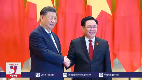 Chủ tịch Quốc hội hội kiến Tổng Bí thư, Chủ tịch nước Trung Quốc Tập Cận BÌnh