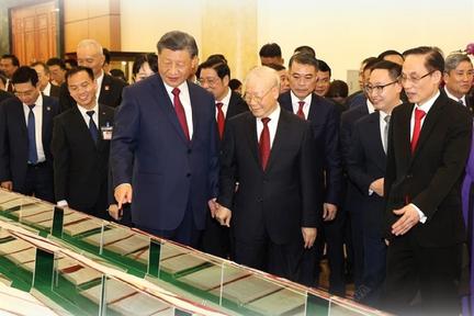 Việt Nam - Trung Quốc ký kết 36 văn kiện hợp tác