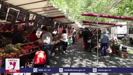 Ngân hàng Trung ương châu Âu và Anh giữ nguyên lãi suất