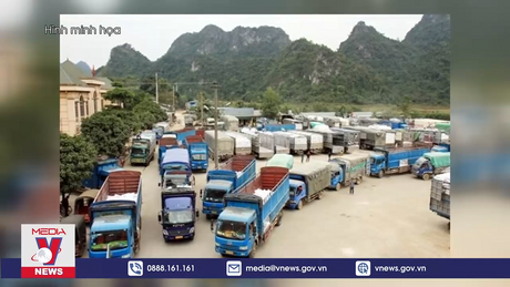 Thông quan trở lại cửa khẩu Nà Nưa