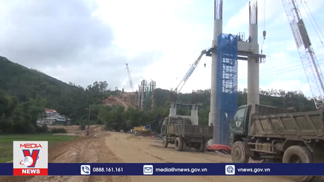 Phú Yên chậm di dời lưới điện để thi công cao tốc