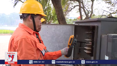 Chủ động phương án đảm bảo cung cấp điện tại Hà Nội trong năm 2024 