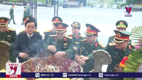 Tri ân các anh hùng Liệt sỹ yên nghỉ tại Quảng Trị
