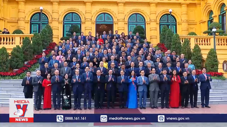 Chủ tịch nước tiếp Đoàn các Đại sứ, Trưởng cơ quan đại diện Việt Nam