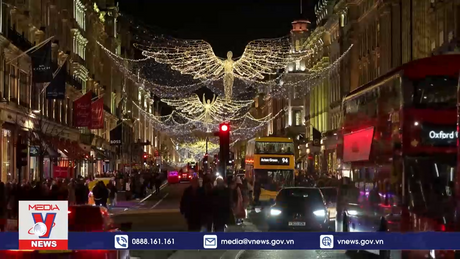 Bùng nổ hoạt động đi lại dịp cuối năm tại châu Âu