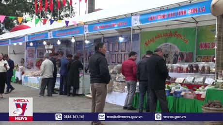 Trưng bày, giới thiệu sản phẩm OCOP của 28 tỉnh, thành phố trong cả nước