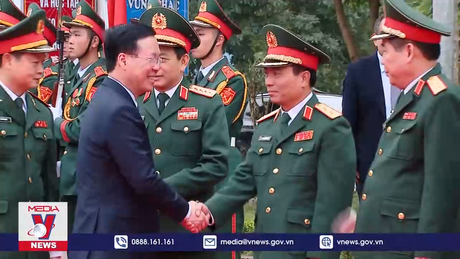 Chủ tịch nước kiểm tra công tác huấn luyện tại Lữ đoàn K3